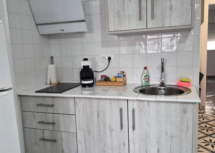 Romero 6 - Apartamento Con Encanto Junto A La Mezquita شقة *