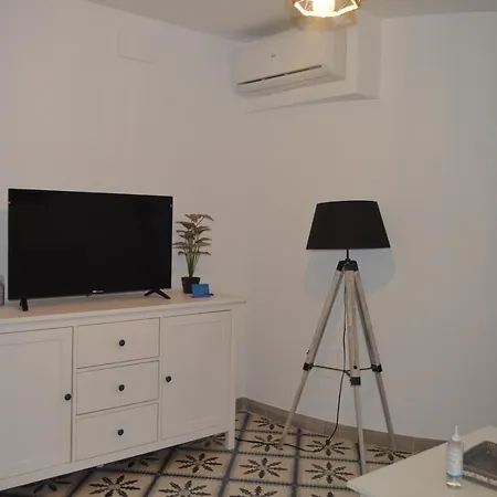 Romero 6 Estudios * قرطبة