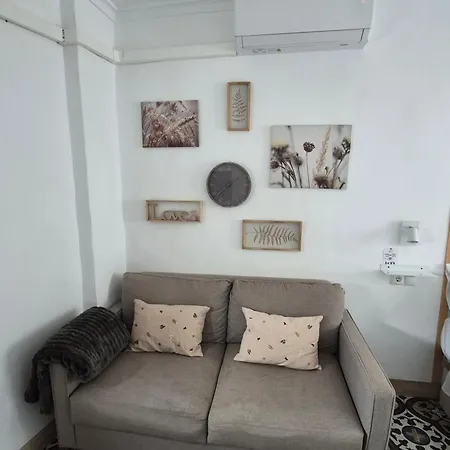 Romero 6 Estudios قرطبة