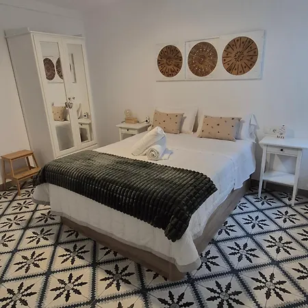 Romero 6 - Apartamento Con Encanto Junto A La Mezquita * コルドバ