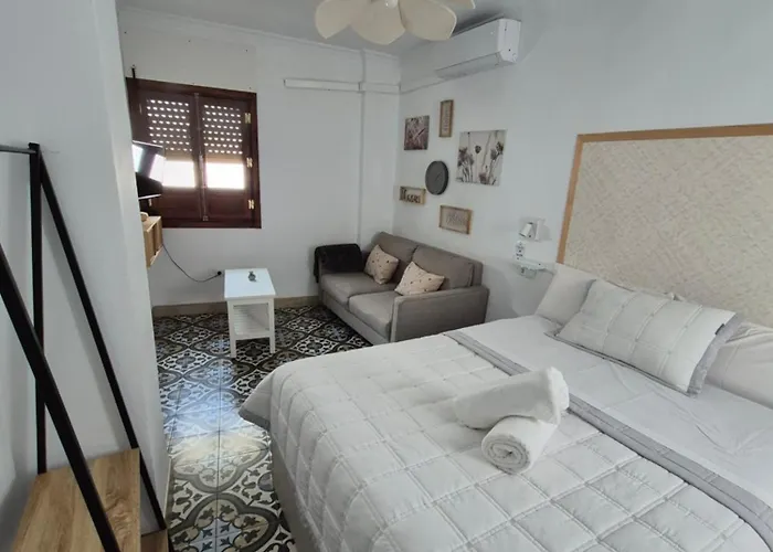 Romero 6 - Apartamento Con Encanto Junto A La Mezquita コルドバ